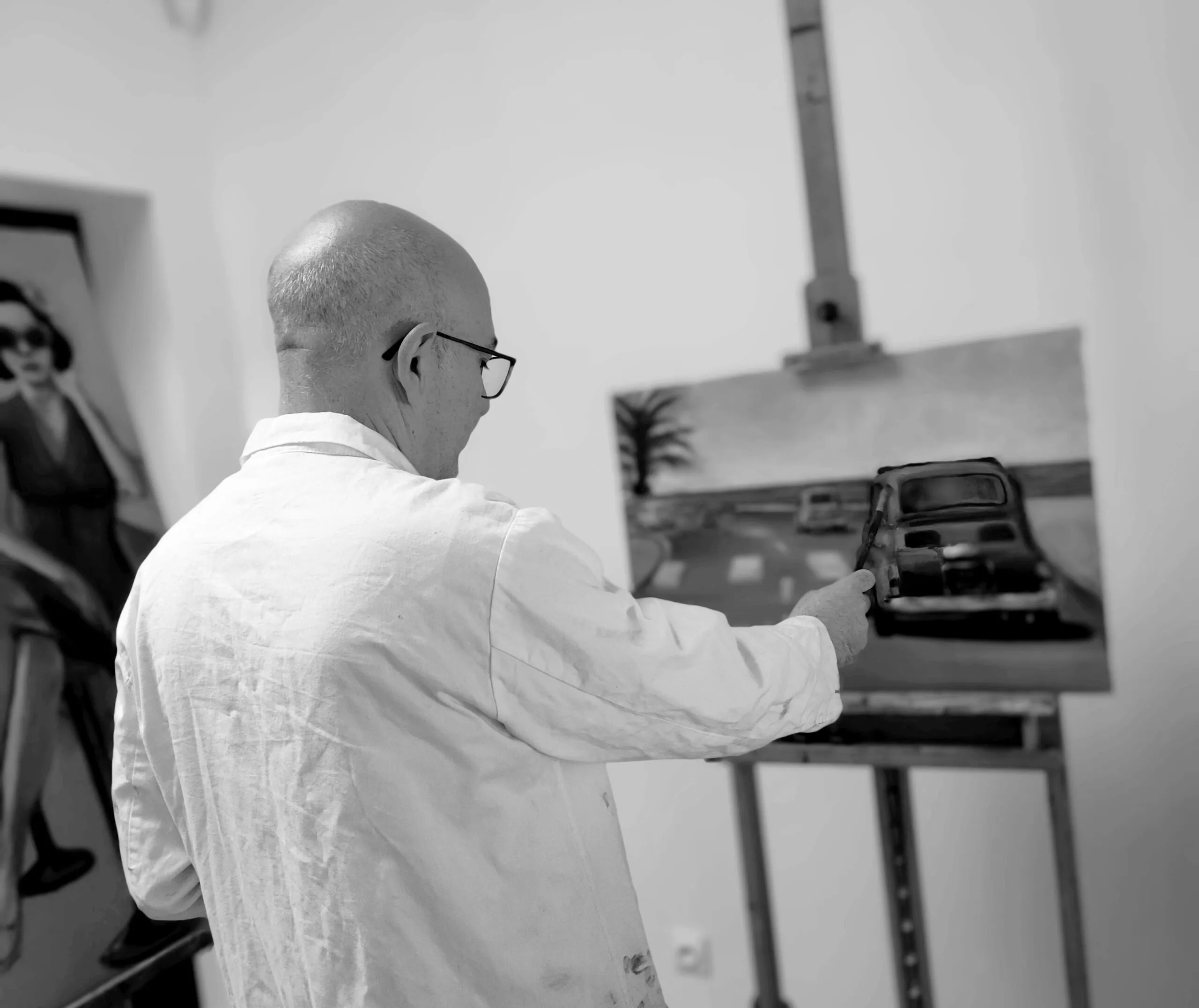 Eric Ballestra au travail dans son atelier
